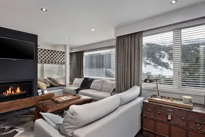 Image de Drift Hill - Luxury Chalet for 4 in the Heart of Thredbo Village