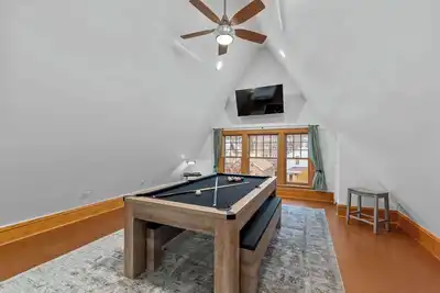 Image de Deluxe Dwelling 4Br, 2Ba| Sunlit, Spacious, Serine