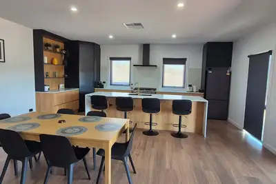 Image de The Black House at Mannum