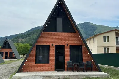 Image de Charming 2-bedroom cottage with Ac, WiFi in tranquil Borjomi
