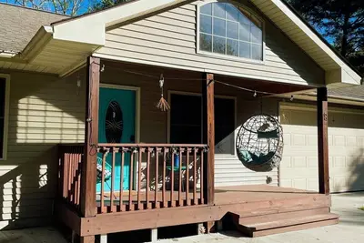 Image de Serendipity on Highland Lake