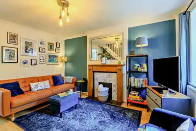 Image de Pink Cottage - Deux Chambres Maison, Couchages 4