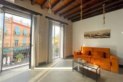 Image de Eva Recommends Triana 3