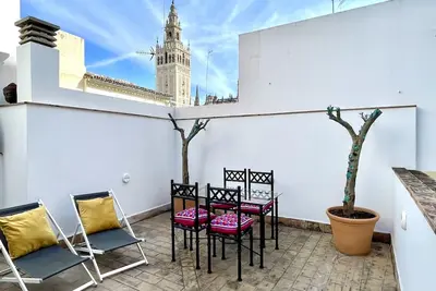Eva Recommends Giralda