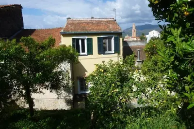 Image de Ligurian rustico, surrounded by olive groves, 10 minutes from the sea.