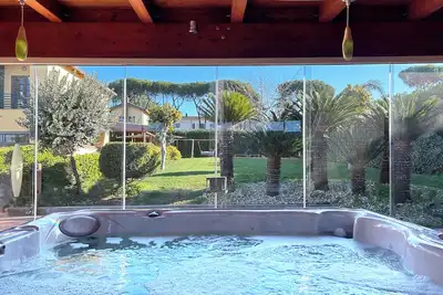 Image de Design Villa | Jacuzzi & Spa All Year Round