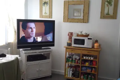 Image de cozy  1 bedroom 1 bath Cottage in  Port Orange with WiFi, Ac