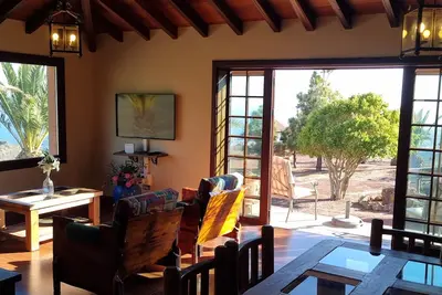 Image de Country House in the Mountains