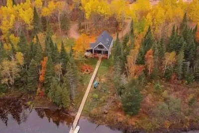 Chalet de La Falaise au bord de l'eau!