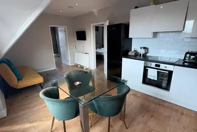 Image de 2 Bedroom Penthouse St Albans City Centre - stay right in the heart of the city
