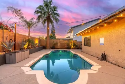 Image de Gorgeous Papago Retreat w/Pool