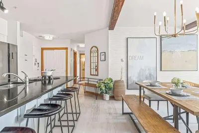 Image de Pinnacle. Incredible Mtn View Dt Canmore Hot Tub