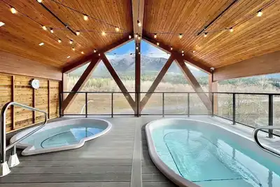 Image de Brand New - Relaxing Rocky Mountain Vistas