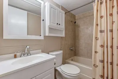 Image de The Rustic Minnow: Walk to Lake, Enjoy Outdoor Amenities and Stunning Landscape