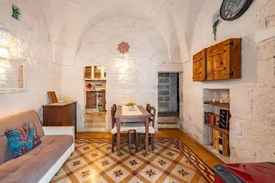 Image de Antica Casa 1600 by Rentbeat