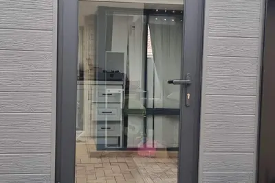 Image de Tiny home with outdoor spa and a pool