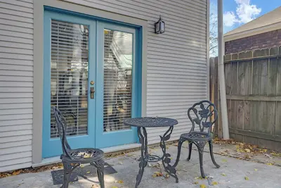 Image de Midtown Blu Serenity