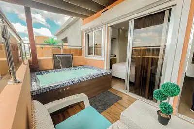 Image de jacuzzi 2-bedroom apartment with Ac, WiFi in fabulous Santo Domingo
