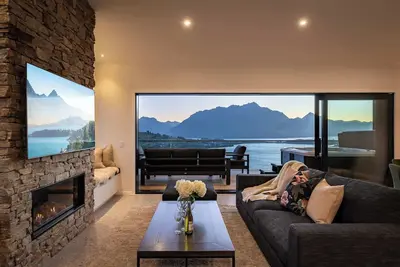 Image de Summit Escape, Hot Tub, Fireplace, Bbq, Ac & Views