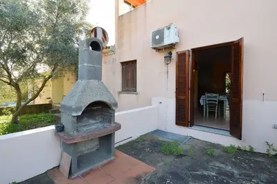 Image de Joli appartement pour 5 personnes avec climatisation, Wifi, Tv et patio