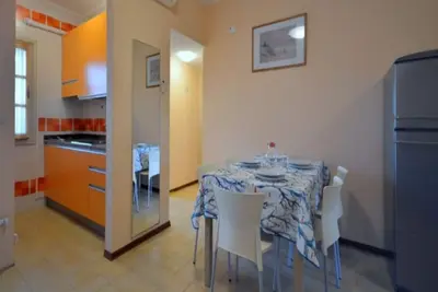 Image de Charmante maison de trois pièces avec terrasse