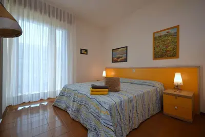 Image de Appartement coloré avec vue sur la mer - Beahost