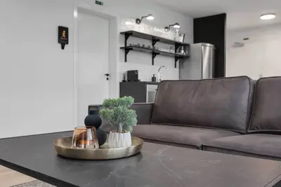 Image de Spacious 3Bedroom Apartment on Rainbow Street