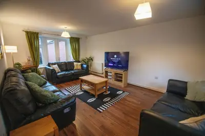 Image de Plough House - Andover - Sleeps 10