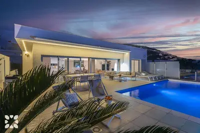 Image de Villa Yansa by Abahana Villas