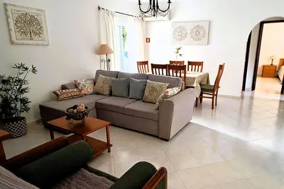 Image de Appartement de plage à Albufeira- Falésia par Urban Hypotenuse