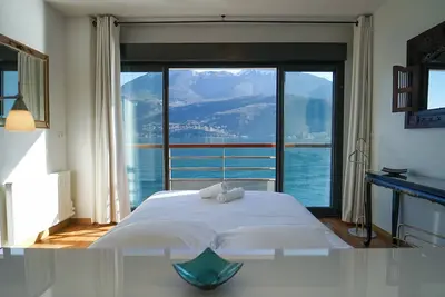 Image de O bord de l'O - Appartement Duplex les pieds dans l'eau à Duingt