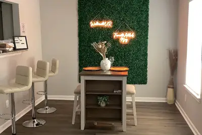 Cozy, 3-bedroom retreat