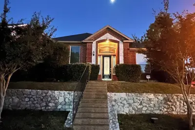 Image de Rockwall Harbor Home