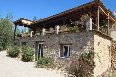 Image de 2 bedroom apartment above the Spa Town of Lanajron