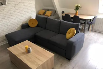 Image de 4 couchages/piscine/tennis 5mn plage