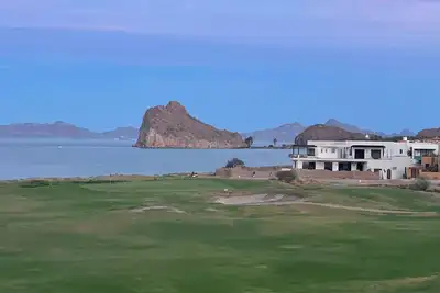 Image de Loreto Bay on the Ocean/Golf Course with mountain views -6 Bedrooms Pool Jacuzzi