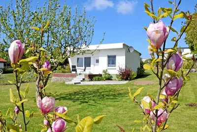 Bungalow \"Sundblick\" avec vue sur la mer, terrasse privée et Wi-Fi