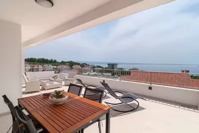 Image de Bel appartement à Podstrana avec WiFi