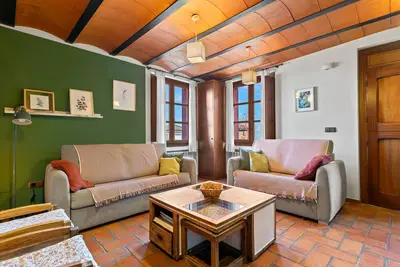 Image de Maison de campagne \"Casa De Arriba\" avec vue sur les montagnes, jardin privé et Wi-Fi