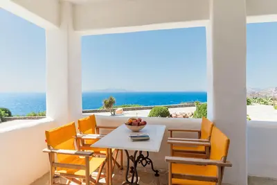 Image de Appartement \"Suite No 3\" avec vue sur la mer, Wi-Fi et climatisation