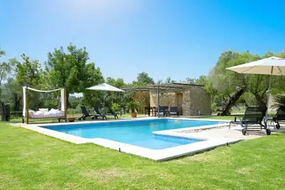 Image de Villa 'Es Sequer De Binibona' avec vue sur les montagnes, piscine privée et Wi-Fi
