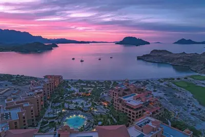 Image de Unwind in Paradise: Luxurious Loreto 2br Of Penthouse with Breathtaking Views