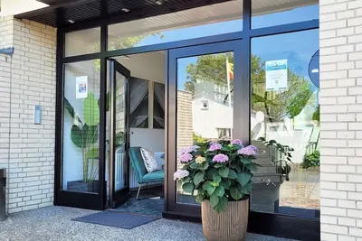 Image de Basement vacation accommodation close to the beach - With free bed linen package - Charming