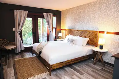 Image de Tofino Oceanfront Hotel Suite