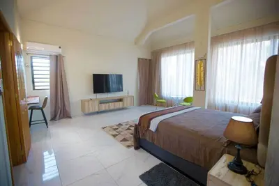 Image de Luxueuse Villa de 4 chambres Ă Calodyne