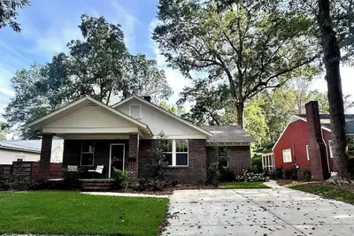 Image de Adams Avenue Abode by Apex Short Term Stays