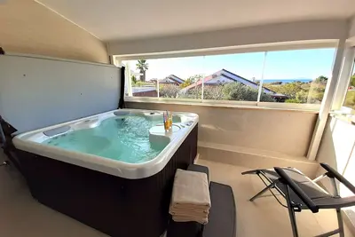 Image de Sunwell apartments Ii - Novalja, Gajac, Zrce beach - Jacuzzi with the view
