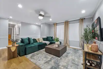 Image de Serene 4br Oasis in Tinley Park