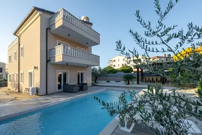 Image de Villa Bellavista with Private Pool, Sauna, and Hockey Table