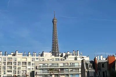 Image de Appartement with Eiffel Tower view!